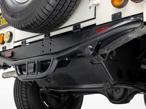 Used 1997 Land Rover Defender 90 image 17