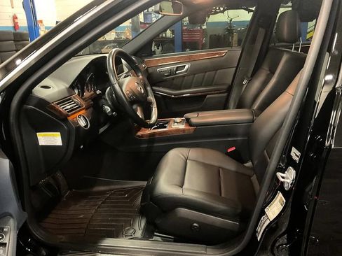 Used 2012 Mercedes-Benz E 350 Sedan image 19