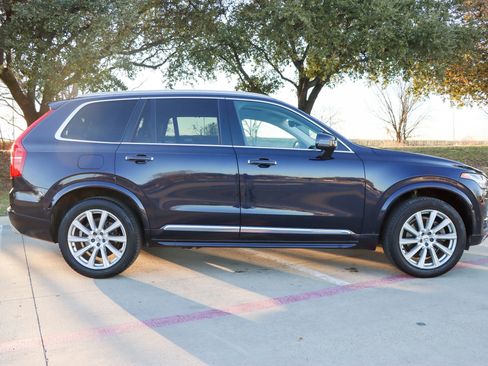 Used 2016 Volvo XC90 T6 Inscription w/ Vision Package AWD/4WD image 6