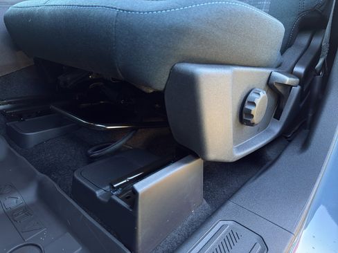 New 2025 Ford Bronco Heritage Edition image 14