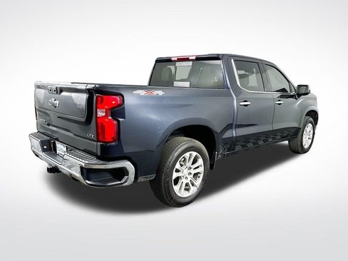 Used 2022 Chevrolet Silverado 1500 LTZ w/ LTZ Convenience Package II image 8