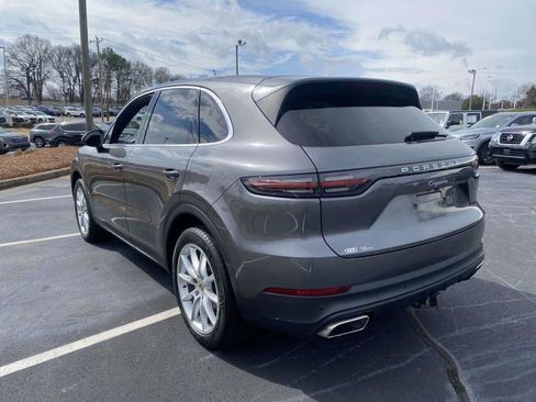 Used 2021 Porsche Cayenne AWD/4WD image 5