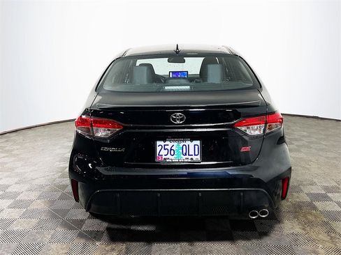 Used 2025 Toyota Corolla SE image 7