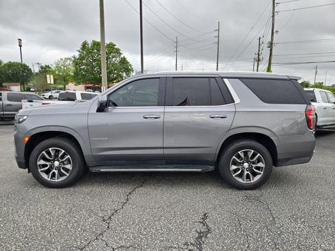 Used 2021 Chevrolet Tahoe LT w/ LT Signature Package AWD/4WD image 10