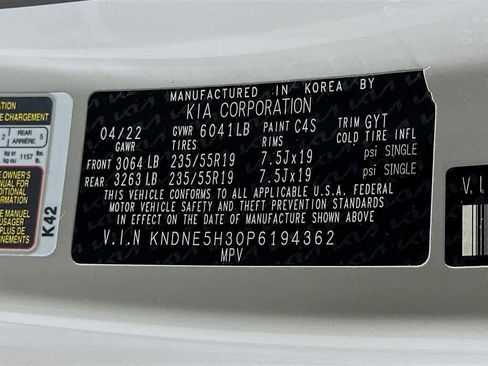 Used 2023 Kia Carnival SX Prestige image 23