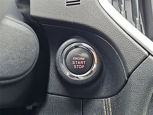 Used 2019 Subaru Crosstrek 2.0i Limited w/ Moonroof Package image 24