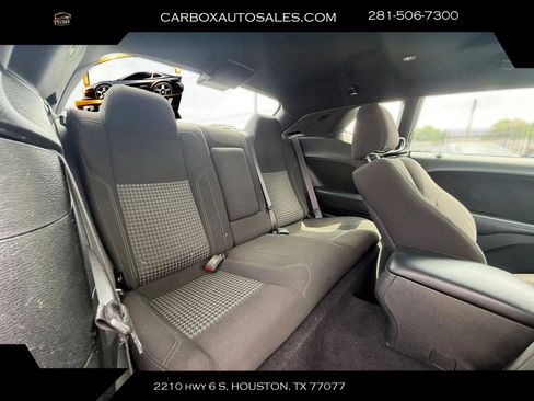 Used 2021 Dodge Challenger SXT RWD image 22