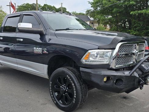 Used 2014 RAM 2500 Laramie AWD/4WD image 3