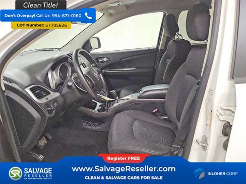 Used 2017 Dodge Journey SXT w/ Comfort/Convenience Group FWD image 9