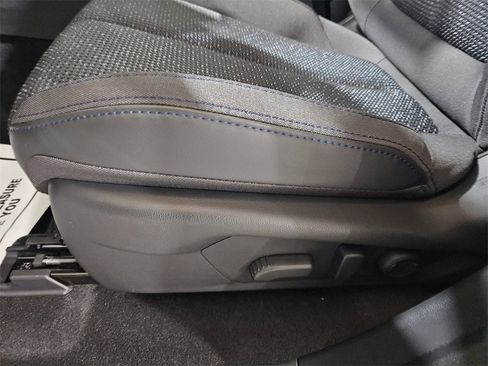 New 2026 Subaru Forester Premium image 27