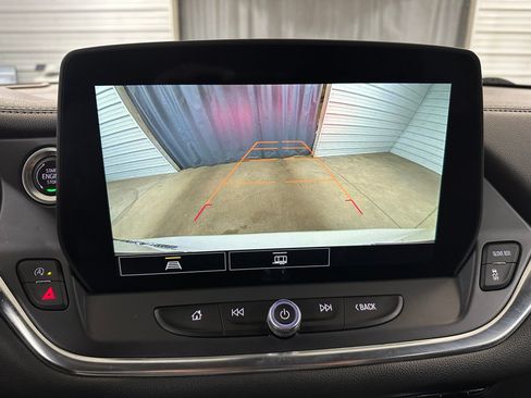 Used 2025 Chevrolet Blazer LT AWD/4WD image 14