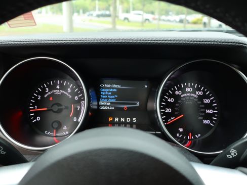 Used 2020 Ford Mustang Premium RWD image 29
