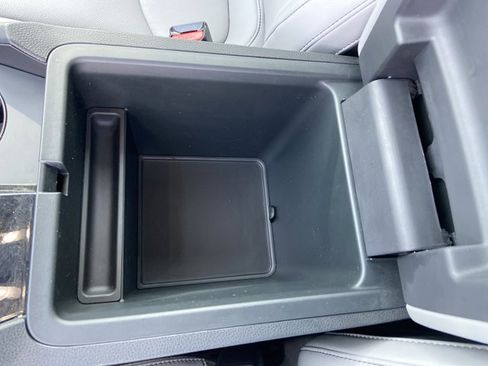 Used 2023 Honda Pilot EX-L image 45