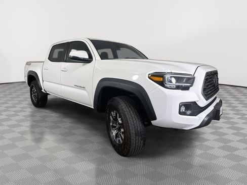 Used 2023 Toyota Tacoma TRD Off-Road image 11