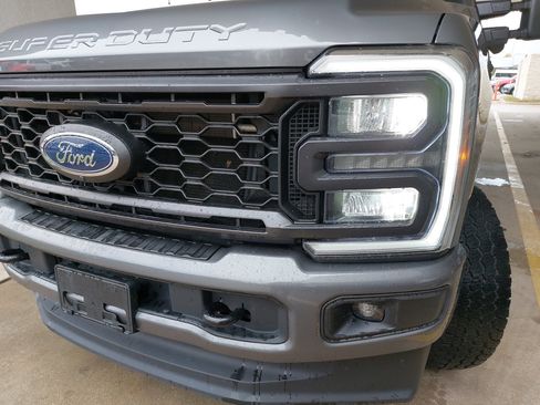 Used 2024 Ford F350 XLT w/ XLT Premium Package image 31