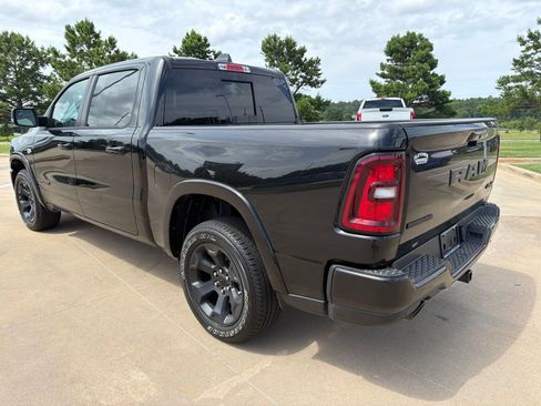 Used 2026 RAM 1500 Big Horn AWD/4WD image 2