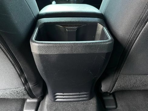 Used 2022 Toyota Tacoma TRD Sport w/ Technology Package RWD image 40