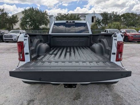 New 2026 RAM 3500 Big Horn AWD/4WD image 12