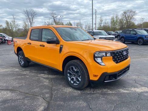 New 2026 Ford Maverick XLT w/ XLT Luxury Package AWD/4WD image 7