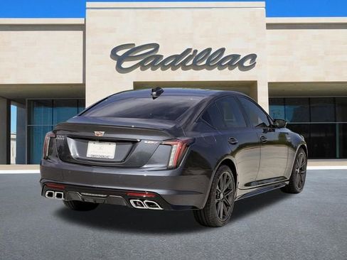 New 2026 Cadillac CT5 V image 3