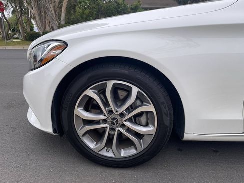 Used 2018 Mercedes-Benz C 300 Sedan image 4