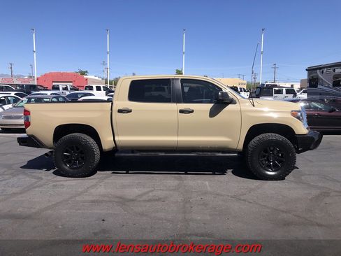 Used 2019 Toyota Tundra SR5 w/ SR5 Upgrade Package image 2