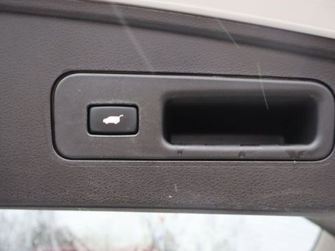Used 2018 Acura MDX SH-AWD w/ Technology Package image 36