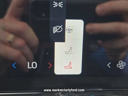 New 2026 Ford Expedition Active RWD image 18