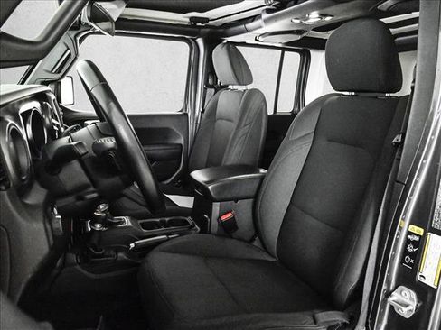 Used 2021 Jeep Wrangler Unlimited Sport image 17