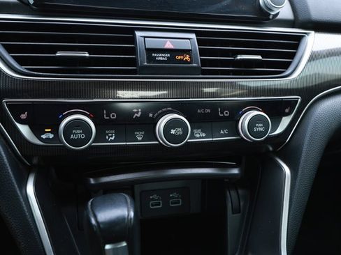 Used 2021 Honda Accord Sport Special Edition image 18