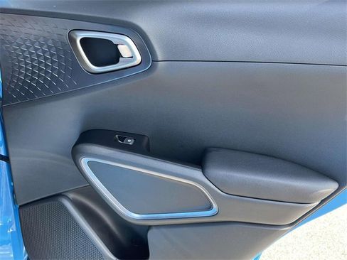 New 2025 Kia Soul EX image 23