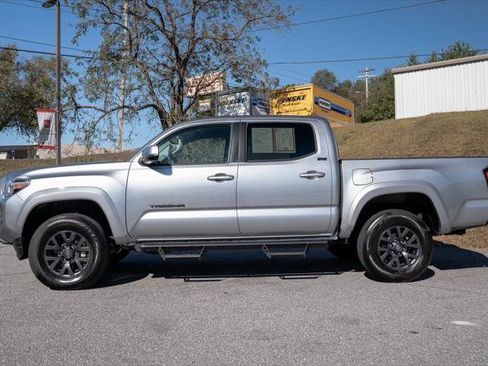 Certified 2023 Toyota Tacoma SR5 RWD image 4