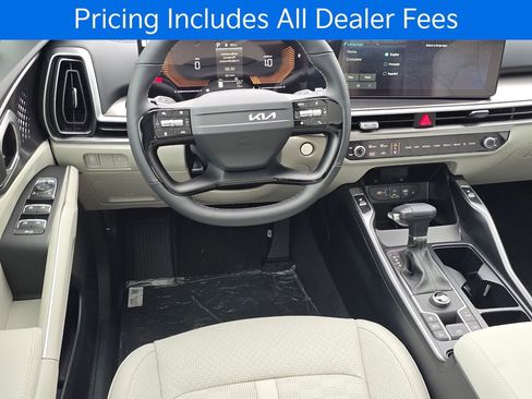 New 2026 Kia Sorento EX w/ EX Premium Package FWD image 13