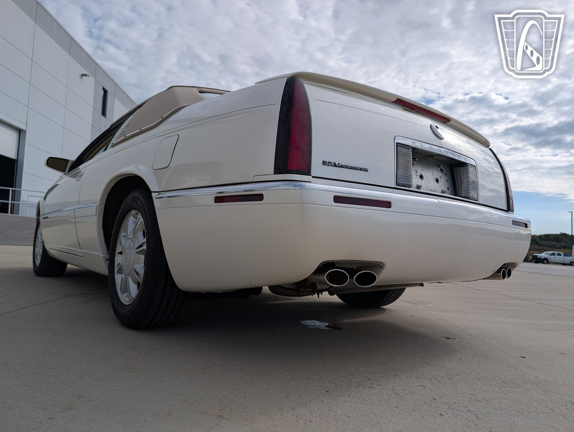 Used 1995 Cadillac Eldorado FWD image 10