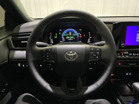 Certified 2025 Toyota Camry SE image 16