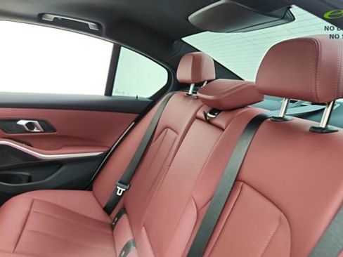 Used 2025 BMW 330i Sedan RWD image 29
