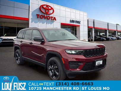 Used 2024 Jeep Grand Cherokee Altitude