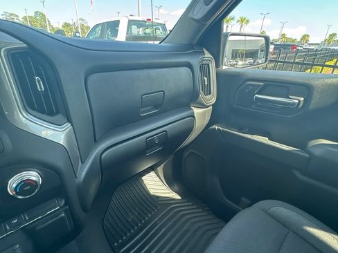 Used 2024 GMC Sierra 1500 Pro w/ Pro Value Package RWD image 36