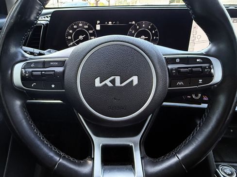 Used 2023 Kia Sportage SX image 18