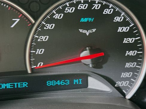 Used 2005 Chevrolet Corvette Coupe w/ Preferred Equipment Group image 19