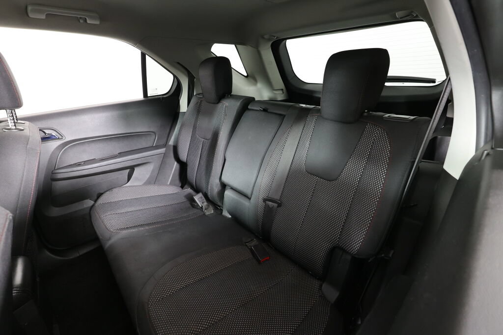 Used 2017 Chevrolet Equinox LT w/ Convenience Package FWD image 15