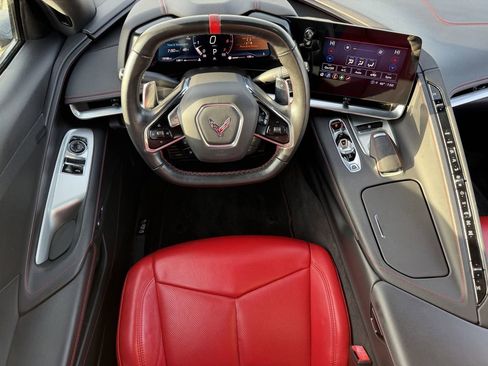 Used 2022 Chevrolet Corvette Stingray image 14