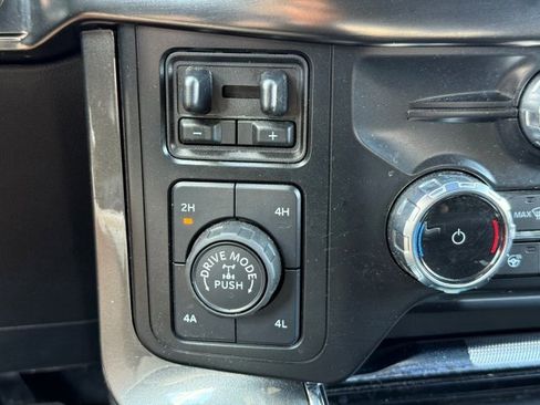 Used 2023 Ford F150 Lariat w/ Equipment Group 502A High image 38