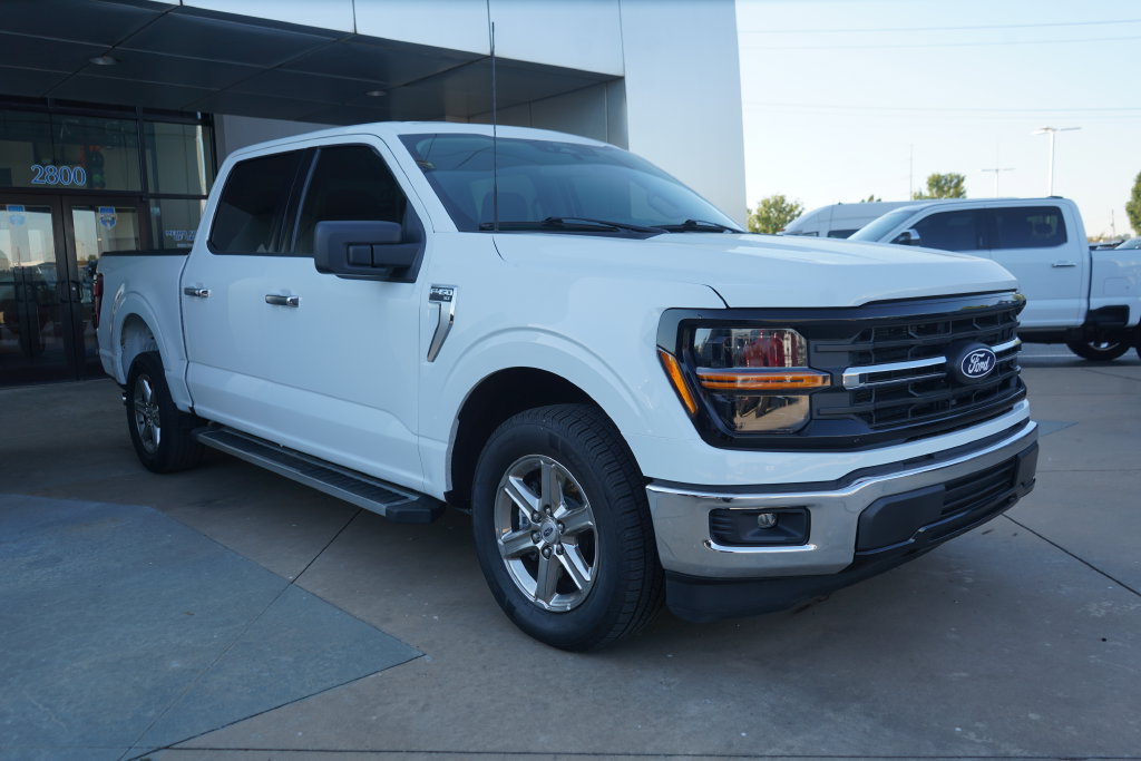 Certified 2025 Ford F150 XLT w/ Equipment Group 301A Standard RWD image 3