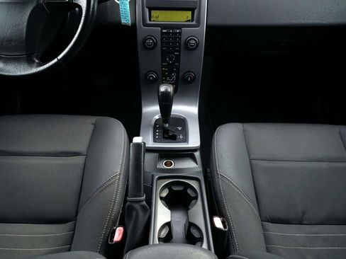 Used 2007 Volvo S40 2.4i FWD image 21