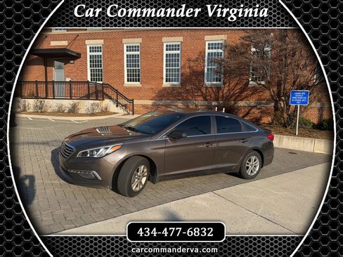 Used 2015 Hyundai Sonata SE image 1