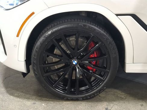 Used 2023 BMW X6 M50i w/ Executive Package image 26