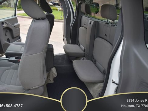 Used 2018 Nissan Frontier S RWD image 8