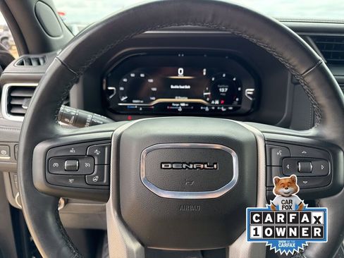 Used 2024 GMC Yukon XL Denali image 8