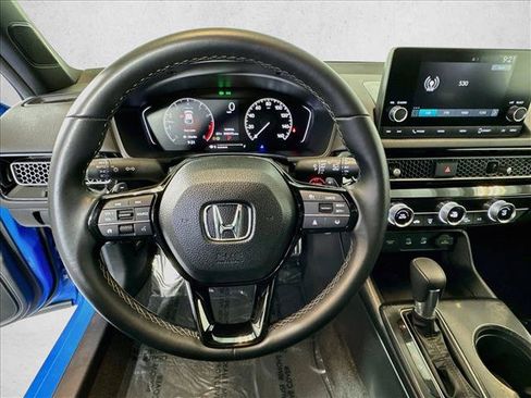 Used 2025 Honda Civic Sport image 11